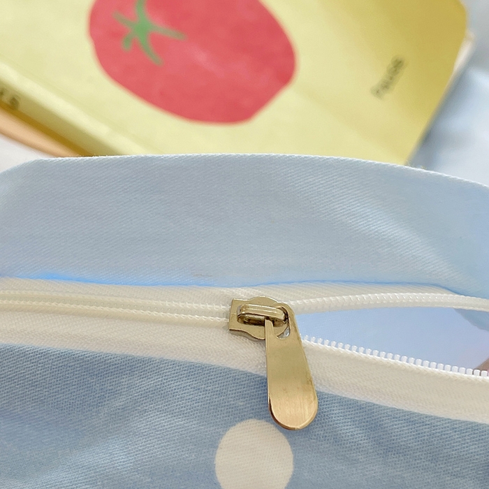 91家纺网 家纺一手货源 找家纺 蓝邻家纺 2025年新款三丽鸥正版授权全棉印花四件套系列-大床图 彩虹玉桂狗