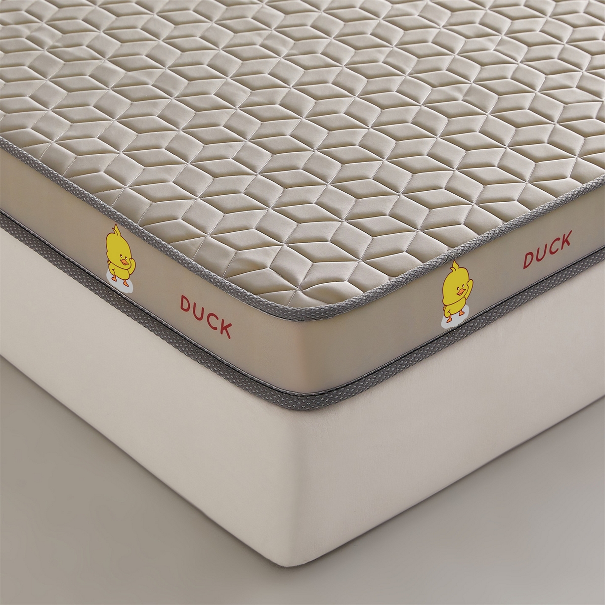 91家纺网 家纺一手货源 找家纺 伊先生家纺 2025新款简约卡通硅胶海绵床垫熊猫黄鸭款 黄小鸭-灰