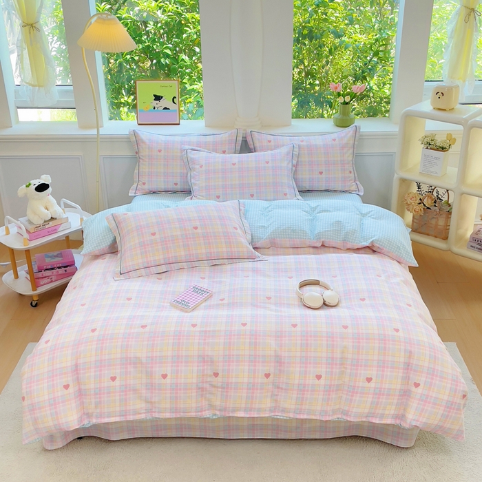 91家纺网 家纺一手货源 找家纺 铭博家纺 2025新款直播爆款全棉纯棉四件套 吊边一字绣工艺款四件套 加州甜心-粉