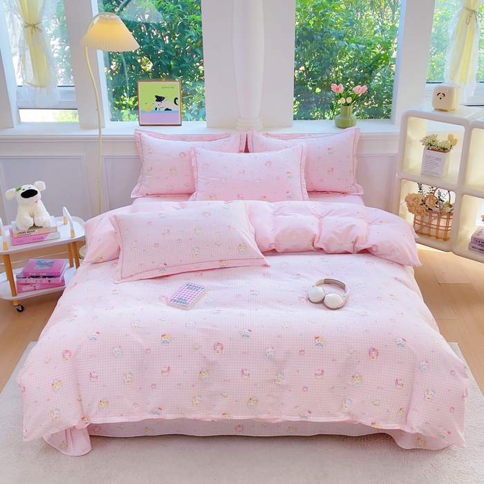 91家纺网 家纺一手货源 找家纺 铭博家纺 2025新款直播爆款全棉纯棉四件套 吊边一字绣工艺款四件套 恋恋吉米