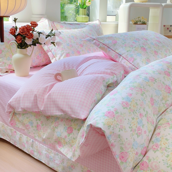 91家纺网 家纺一手货源 找家纺 （总）铭博家纺 2025新款直播爆款全棉纯棉四件套 吊边一字绣工艺款四件套