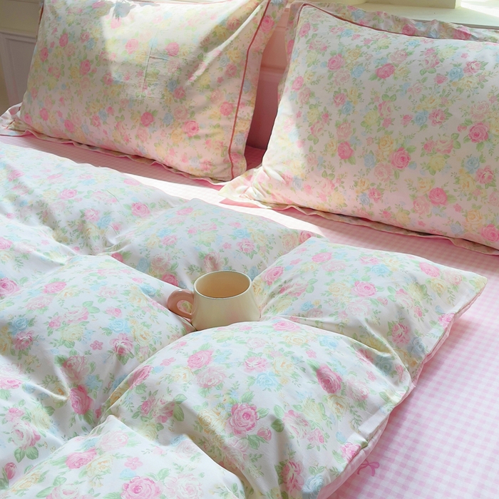 91家纺网 家纺一手货源 找家纺 铭博家纺 2025新款直播爆款全棉纯棉四件套 吊边一字绣工艺款四件套 嫣然花期-粉