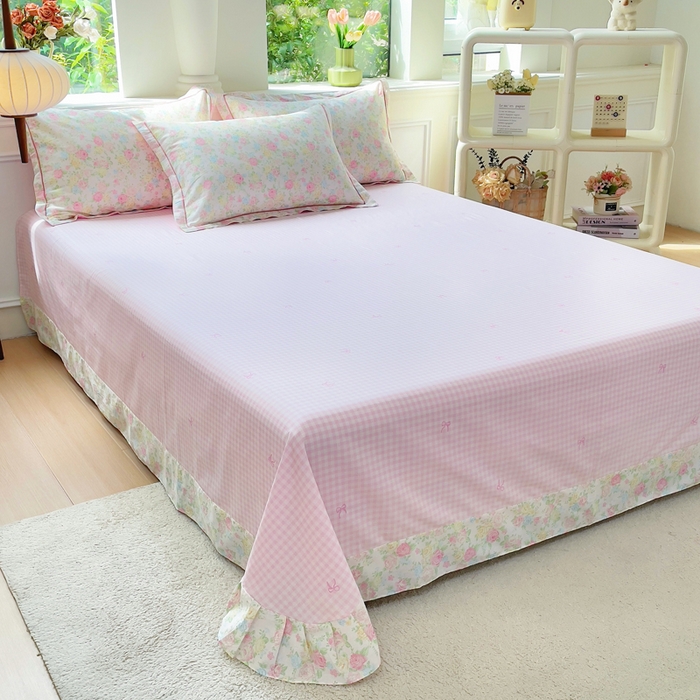 91家纺网 家纺一手货源 找家纺 铭博家纺 2025新款直播爆款全棉纯棉四件套 吊边一字绣工艺款四件套 嫣然花期-粉