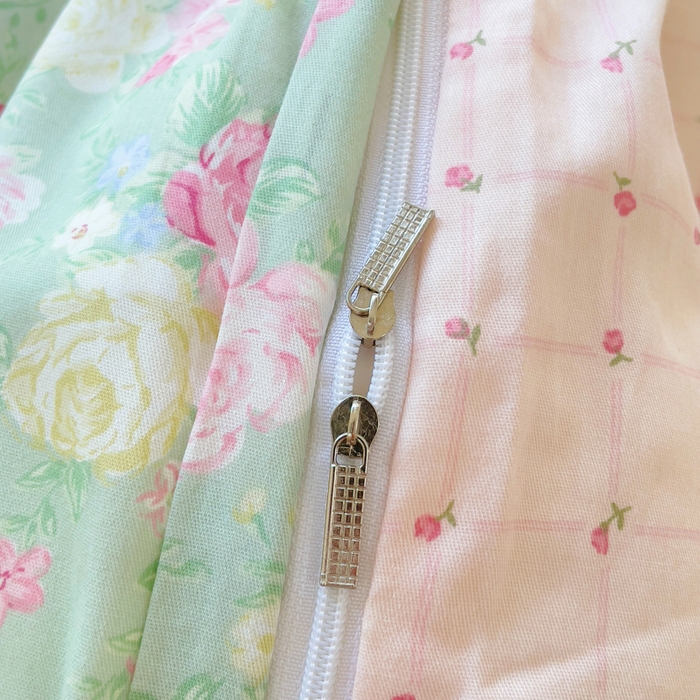 91家纺网 家纺一手货源 找家纺 铭博家纺 2025新款直播爆款全棉纯棉四件套 吊边一字绣工艺款四件套 嫣然花期-绿