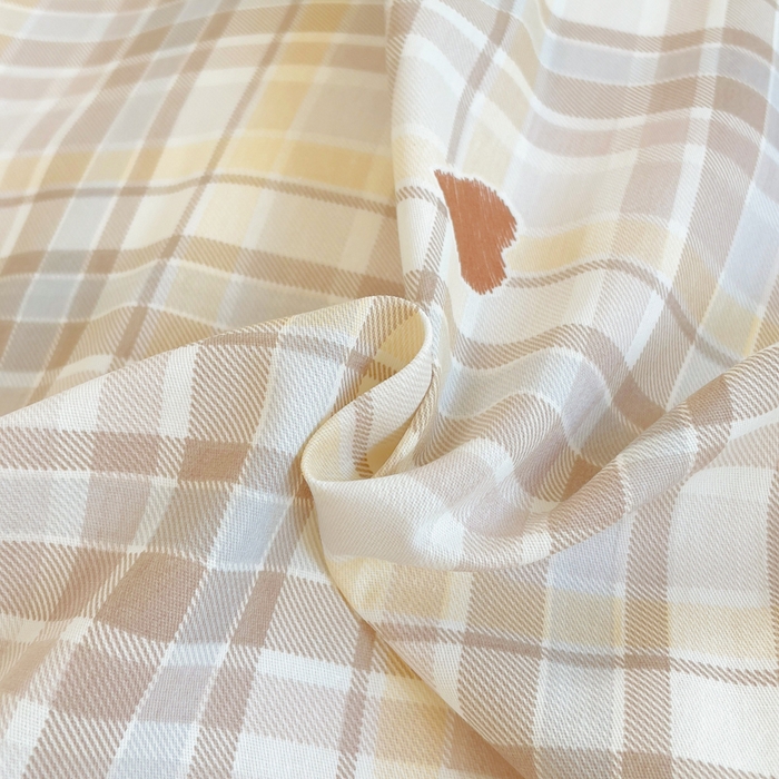 91家纺网 家纺一手货源 找家纺 铭博家纺 2025新款直播爆款全棉纯棉四件套 吊边一字绣工艺款四件套 加州甜心-咖