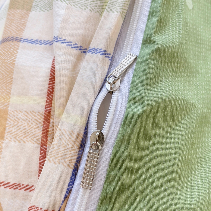 91家纺网 家纺一手货源 找家纺 铭博家纺 2025新款直播爆款全棉纯棉四件套 吊边一字绣工艺款四件套 艾格小熊