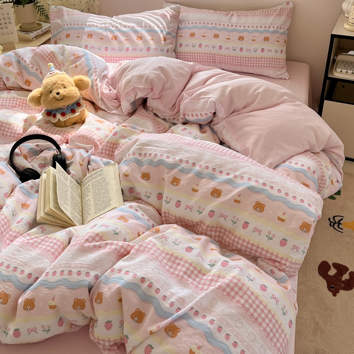 91家纺网 家纺一手货源 找家纺 （总）玉海棠家纺 2025新款云感提花双层纱印花系列四件套-场景一