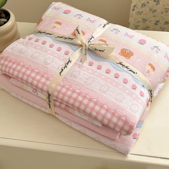 91家纺网 家纺一手货源 找家纺 （总）玉海棠家纺 2025新款云感提花双层纱印花系列四件套-场景一