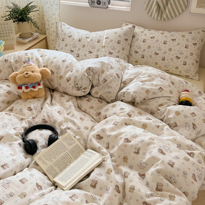 91家纺网 家纺一手货源 找家纺 玉海棠家纺 2025新款云感提花双层纱印花系列四件套-场景一 布丁狗