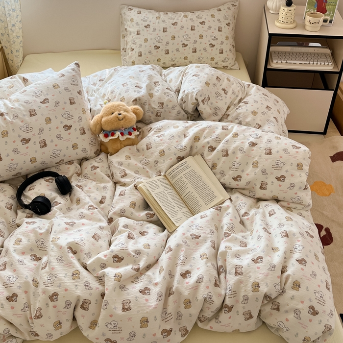 91家纺网 家纺一手货源 找家纺 玉海棠家纺 2025新款云感提花双层纱印花系列四件套-场景一 布丁狗