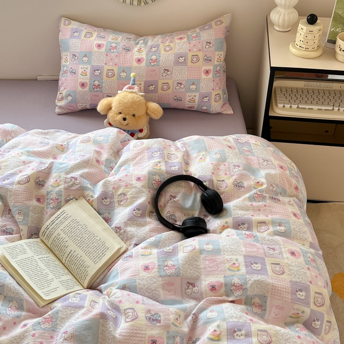 91家纺网 家纺一手货源 找家纺 玉海棠家纺 2025新款云感提花双层纱印花系列四件套-场景一 格格西高地