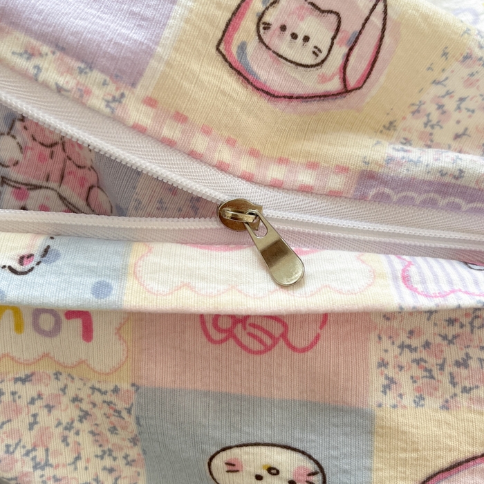 91家纺网 家纺一手货源 找家纺 玉海棠家纺 2025新款云感提花双层纱印花系列四件套-场景一 格格西高地