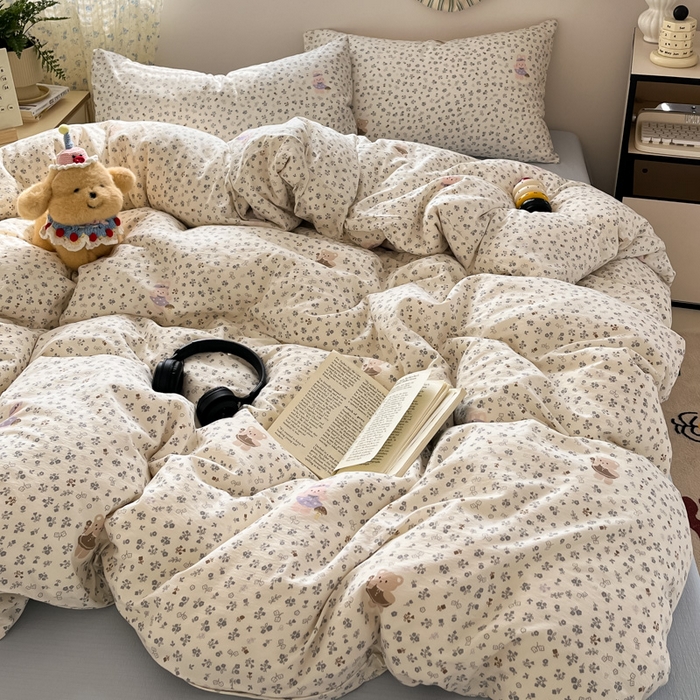 91家纺网 家纺一手货源 找家纺 玉海棠家纺 2025新款云感提花双层纱印花系列四件套-场景一 诺言兔兔