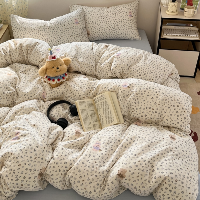 91家纺网 家纺一手货源 找家纺 玉海棠家纺 2025新款云感提花双层纱印花系列四件套-场景一 诺言兔兔