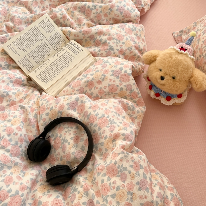 91家纺网 家纺一手货源 找家纺 玉海棠家纺 2025新款云感提花双层纱印花系列四件套-场景一 春风里