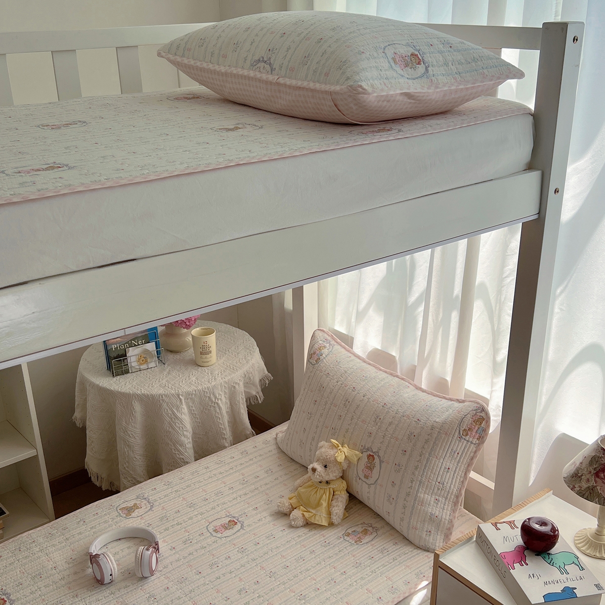 91家纺网 家纺一手货源 找家纺 （总）六巷胡同 2025新款INS卡通A类双面全棉绗缝夹棉学生床盖