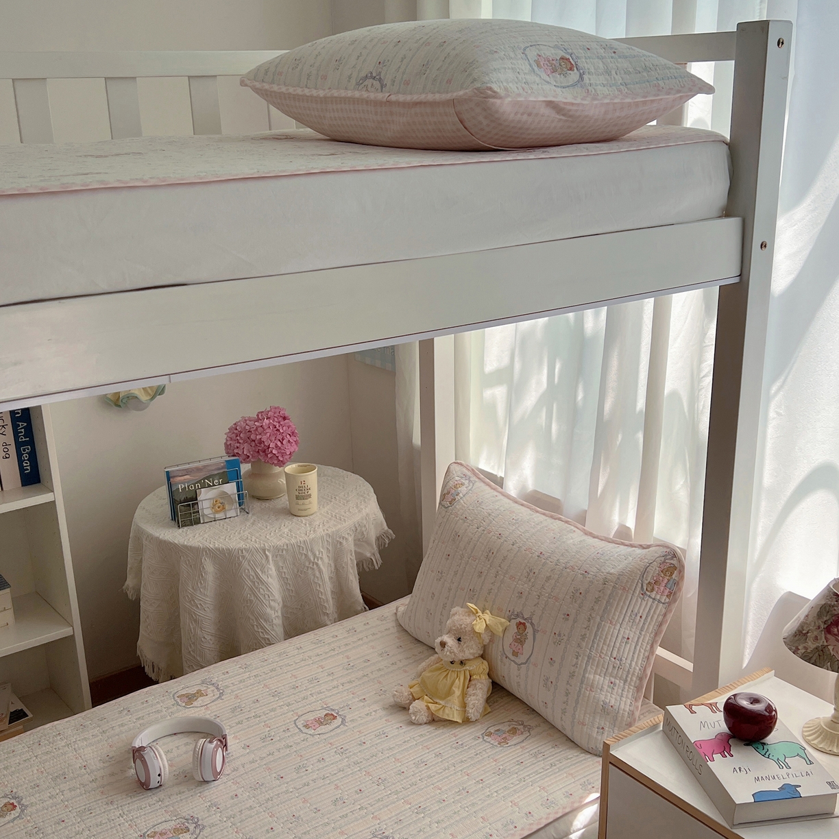 91家纺网 家纺一手货源 找家纺 （总）六巷胡同 2025新款INS卡通A类双面全棉绗缝夹棉学生床盖