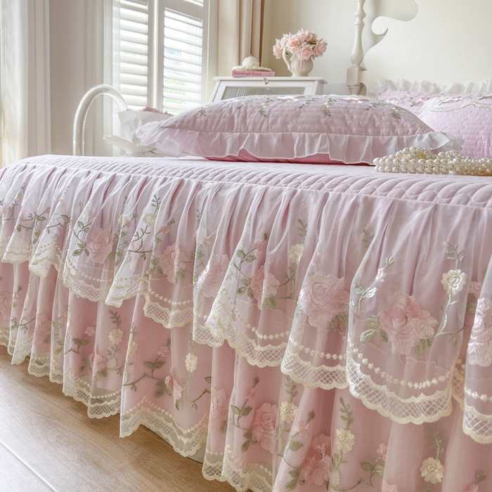 91家纺网 家纺一手货源 找家纺 恋尚 2025新款木棉蕾丝床裙单品床裙床裙单件-泡芙（控价135起） 泡芙-少女粉