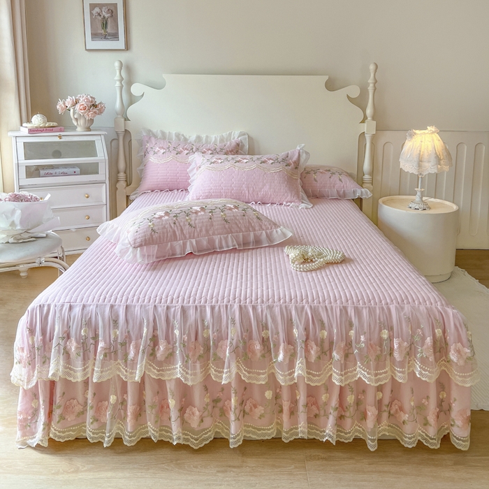 91家纺网 家纺一手货源 找家纺 恋尚 2025新款木棉蕾丝床裙单品床裙床裙单件-泡芙（控价135起） 泡芙-少女粉