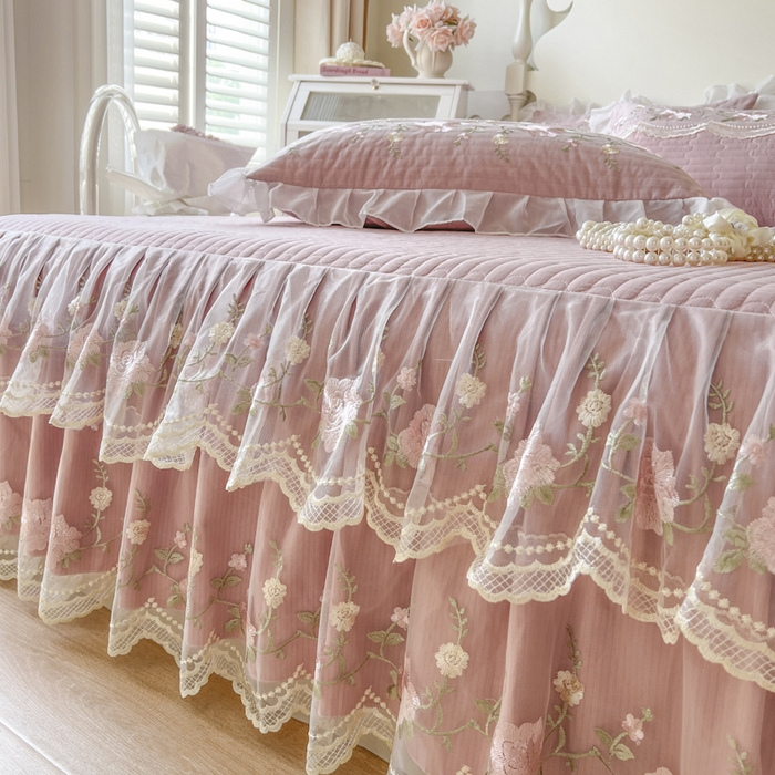 91家纺网 家纺一手货源 找家纺 恋尚 2025新款木棉蕾丝床裙单品床裙床裙单件-泡芙（控价135起） 泡芙-豆沙