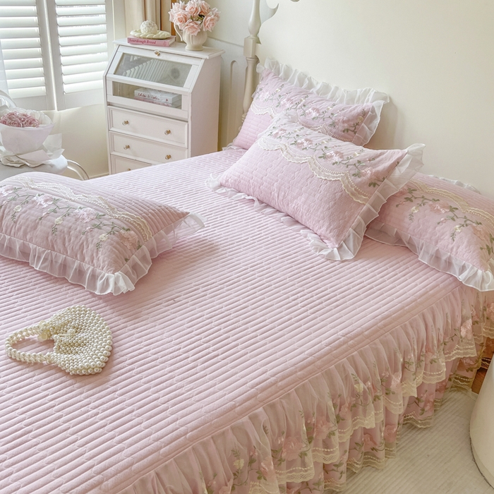 91家纺网 家纺一手货源 找家纺 恋尚 2025新款木棉蕾丝床裙单品床裙床裙单件-泡芙（控价135起） 泡芙-少女粉