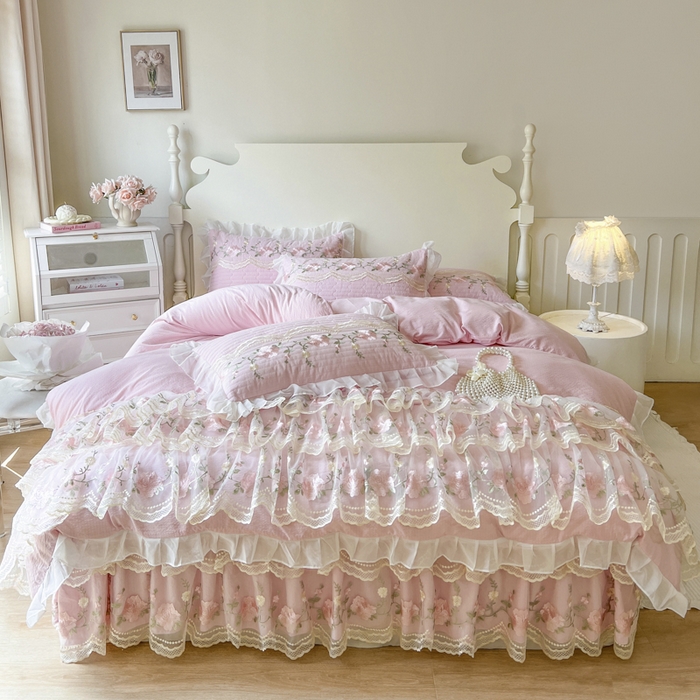 91家纺网 家纺一手货源 找家纺 （总）恋尚 2025新款木棉蕾丝床裙四件套-泡芙