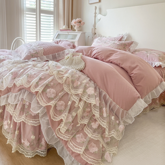 91家纺网 家纺一手货源 找家纺 恋尚 2025新款木棉蕾丝床裙四件套-泡芙 泡芙-豆沙