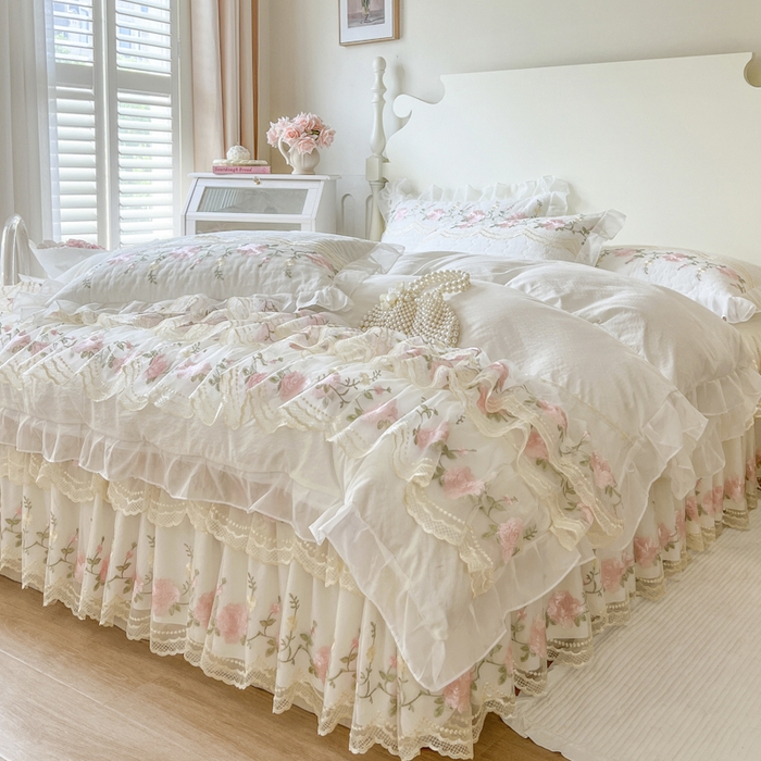 91家纺网 家纺一手货源 找家纺 恋尚 2025新款木棉蕾丝床裙四件套-泡芙 泡芙-奶白