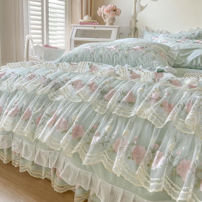 91家纺网 家纺一手货源 找家纺 恋尚 2025新款木棉蕾丝床裙四件套-泡芙 泡芙-香草绿