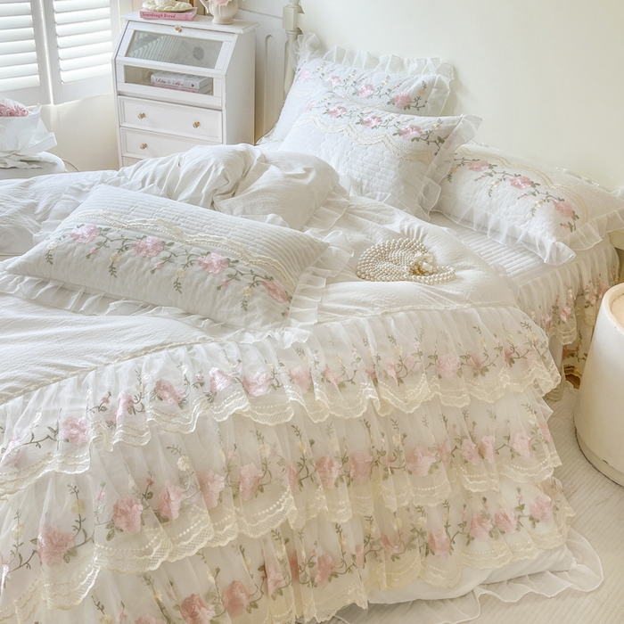 91家纺网 家纺一手货源 找家纺 恋尚 2025新款木棉蕾丝床裙四件套-泡芙 泡芙-奶白