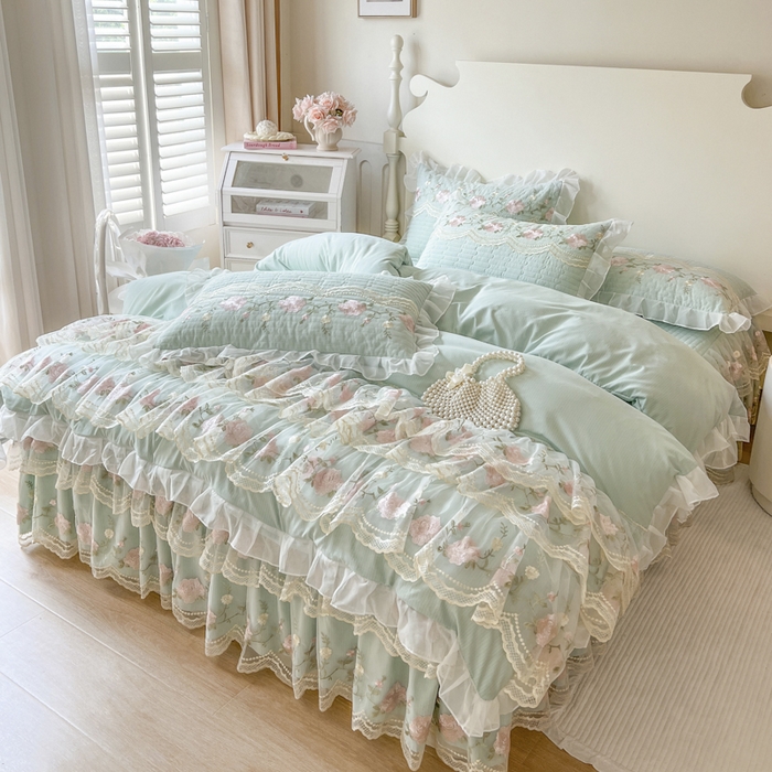 91家纺网 家纺一手货源 找家纺 恋尚 2025新款木棉蕾丝床裙四件套-泡芙 泡芙-香草绿