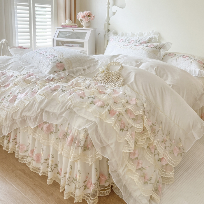 91家纺网 家纺一手货源 找家纺 恋尚 2025新款木棉蕾丝床裙四件套-泡芙 泡芙-奶白