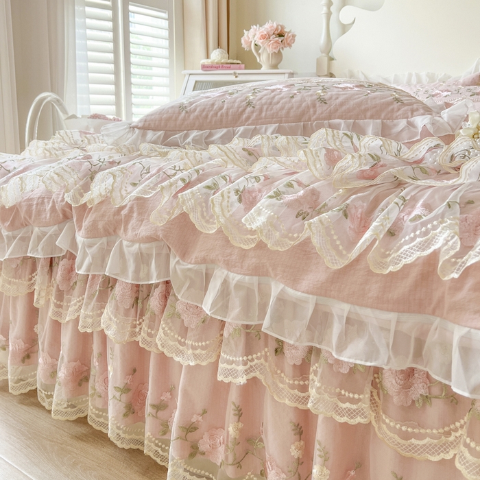 91家纺网 家纺一手货源 找家纺 恋尚 2025新款木棉蕾丝床裙四件套-泡芙 泡芙-清新玉