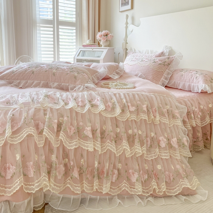 91家纺网 家纺一手货源 找家纺 恋尚 2025新款木棉蕾丝床裙四件套-泡芙 泡芙-清新玉