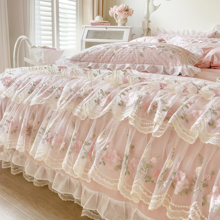 91家纺网 家纺一手货源 找家纺 恋尚 2025新款木棉蕾丝床裙四件套-泡芙 泡芙-清新玉