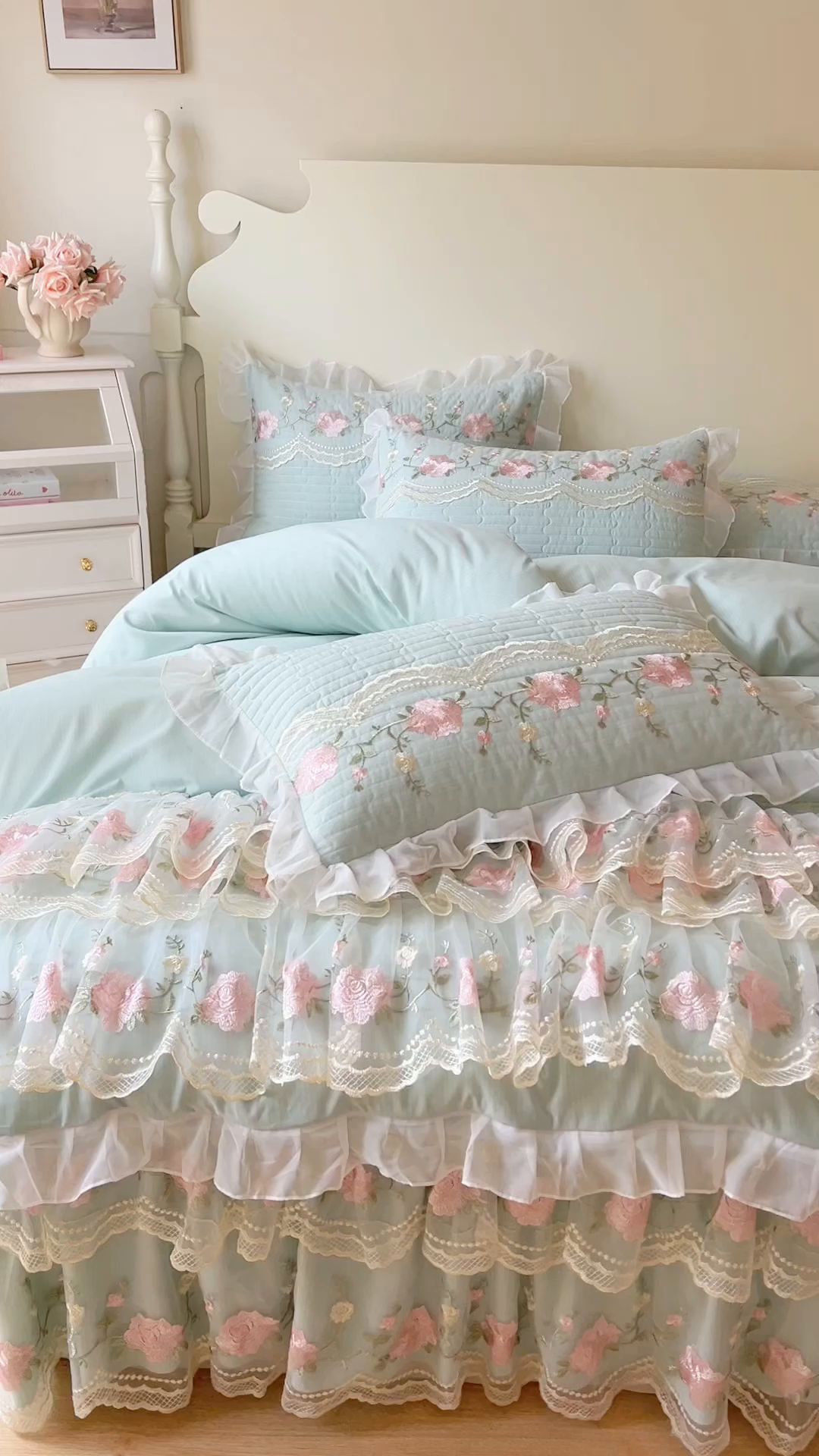 91家纺网 家纺一手货源 找家纺 恋尚 2025新款木棉蕾丝床裙四件套-泡芙 泡芙-香草绿