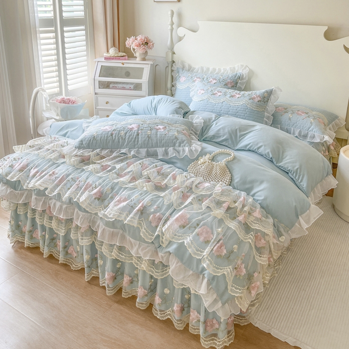 91家纺网 家纺一手货源 找家纺 恋尚 2025新款木棉蕾丝床裙四件套-泡芙 泡芙-清新蓝