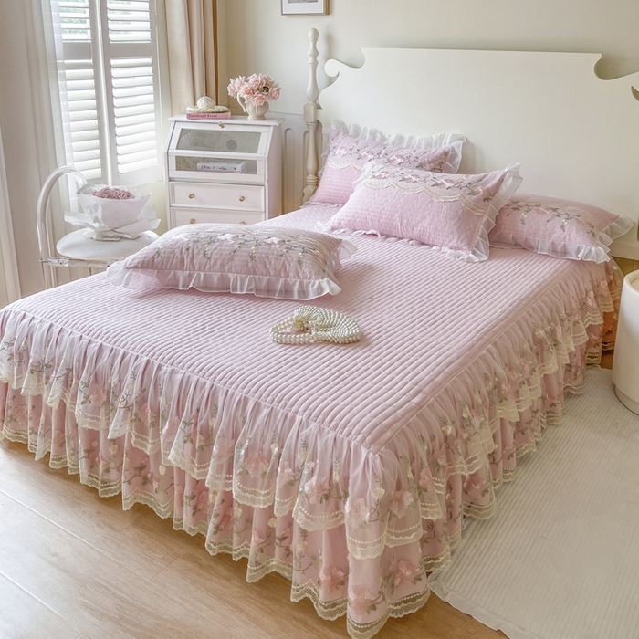 91家纺网 家纺一手货源 找家纺 恋尚 2025新款木棉蕾丝床裙四件套-泡芙 泡芙-少女粉