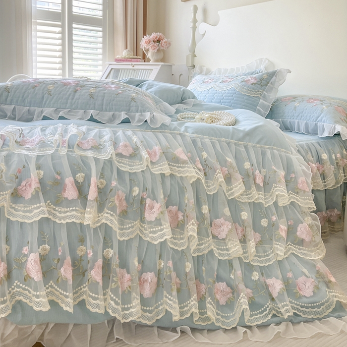 91家纺网 家纺一手货源 找家纺 恋尚 2025新款木棉蕾丝床裙四件套-泡芙 泡芙-清新蓝