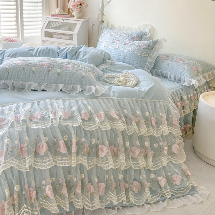 91家纺网 家纺一手货源 找家纺 恋尚 2025新款木棉蕾丝床裙四件套-泡芙 泡芙-清新蓝