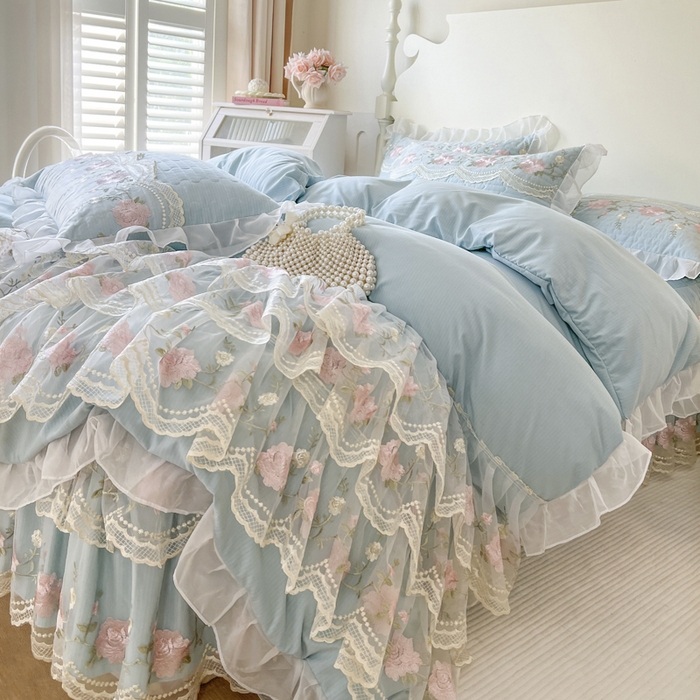 91家纺网 家纺一手货源 找家纺 恋尚 2025新款木棉蕾丝床裙四件套-泡芙 泡芙-清新蓝