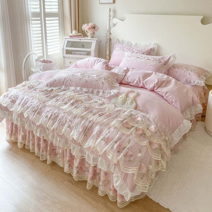 91家纺网 家纺一手货源 找家纺 恋尚 2025新款木棉蕾丝床裙四件套-泡芙 泡芙-少女粉