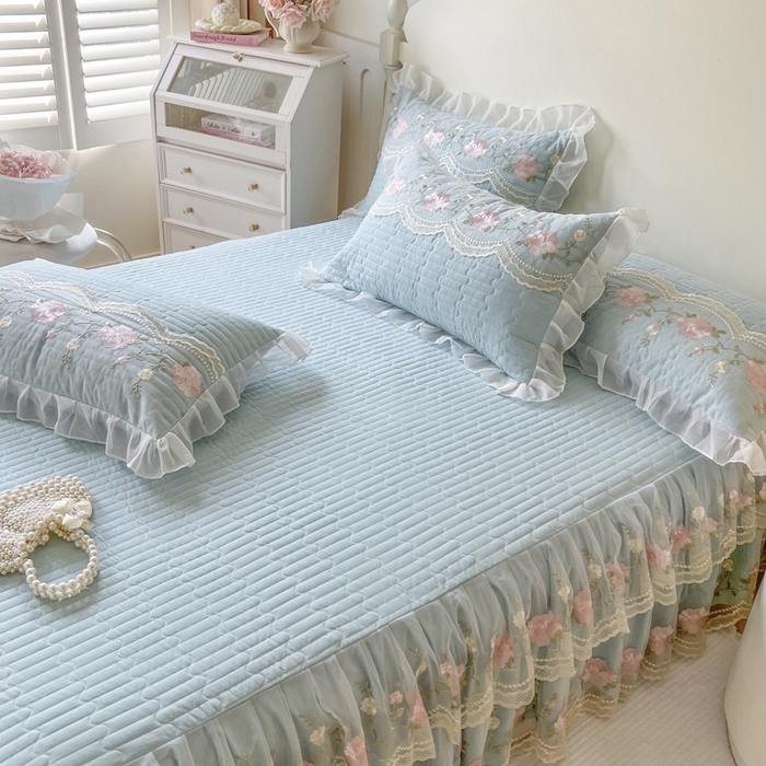 91家纺网 家纺一手货源 找家纺 恋尚 2025新款木棉蕾丝床裙四件套-泡芙 泡芙-清新蓝