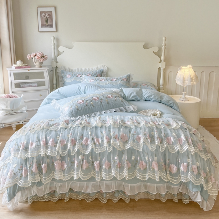 91家纺网 家纺一手货源 找家纺 恋尚 2025新款木棉蕾丝床裙四件套-泡芙 泡芙-清新蓝