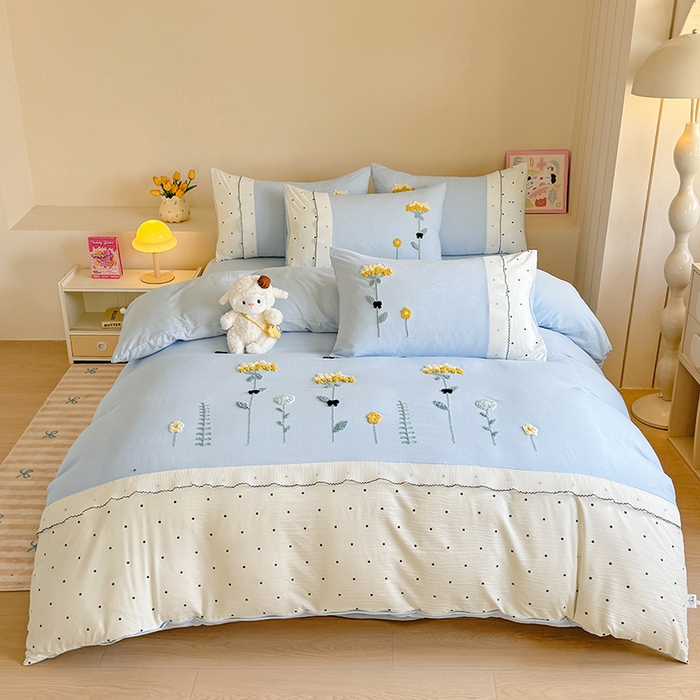 91家纺网 家纺一手货源 找家纺 梧桐家居 2025爆款毛巾绣皱皱双层纱四件套安娜花园安娜花园系列 安娜花园-天蓝