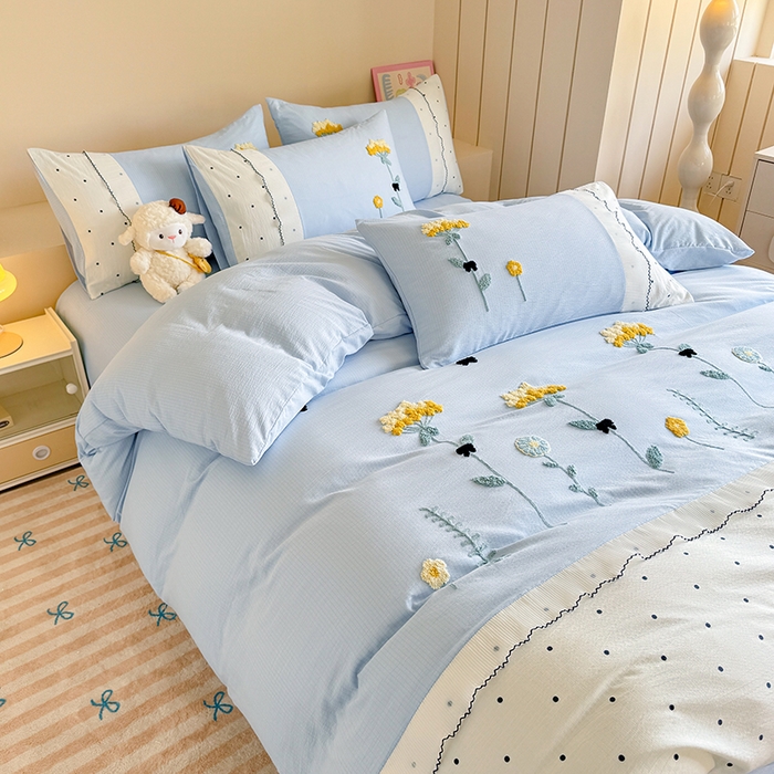 91家纺网 家纺一手货源 找家纺 梧桐家居 2025爆款毛巾绣皱皱双层纱四件套安娜花园安娜花园系列 安娜花园-天蓝