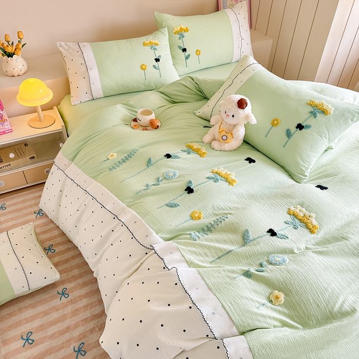 91家纺网 家纺一手货源 找家纺 梧桐家居 2025爆款毛巾绣皱皱双层纱四件套安娜花园安娜花园系列 安娜花园-浅绿