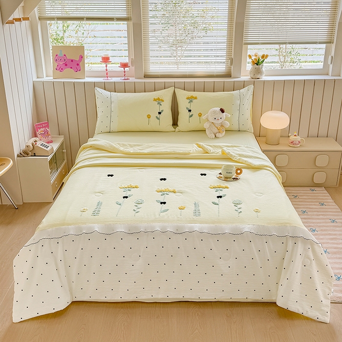 91家纺网 家纺一手货源 找家纺 （总）梧桐家居 2025爆款小清新绣花蕾丝边全棉夏被夏凉被空调被四件套 安娜花园