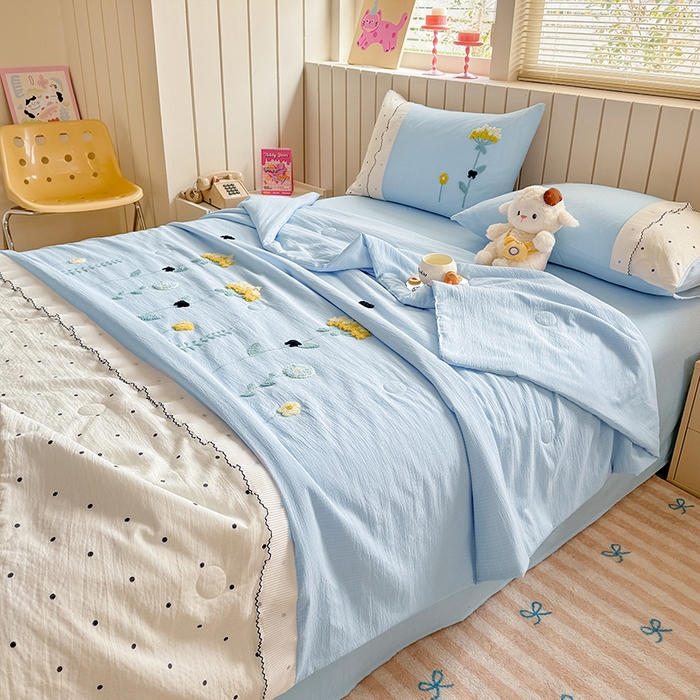 91家纺网 家纺一手货源 找家纺 （总）梧桐家居 2025爆款小清新绣花蕾丝边全棉夏被夏凉被空调被四件套 安娜花园