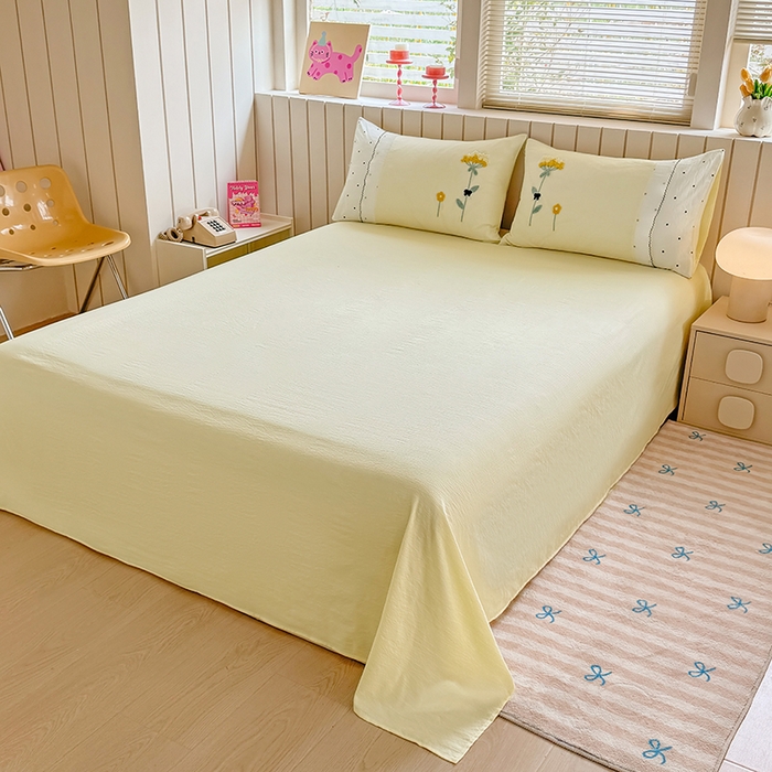 91家纺网 家纺一手货源 找家纺 梧桐家居 2025爆款小清新绣花蕾丝边全棉夏被夏凉被空调被四件套 安娜花园 安娜花园-鹅黄